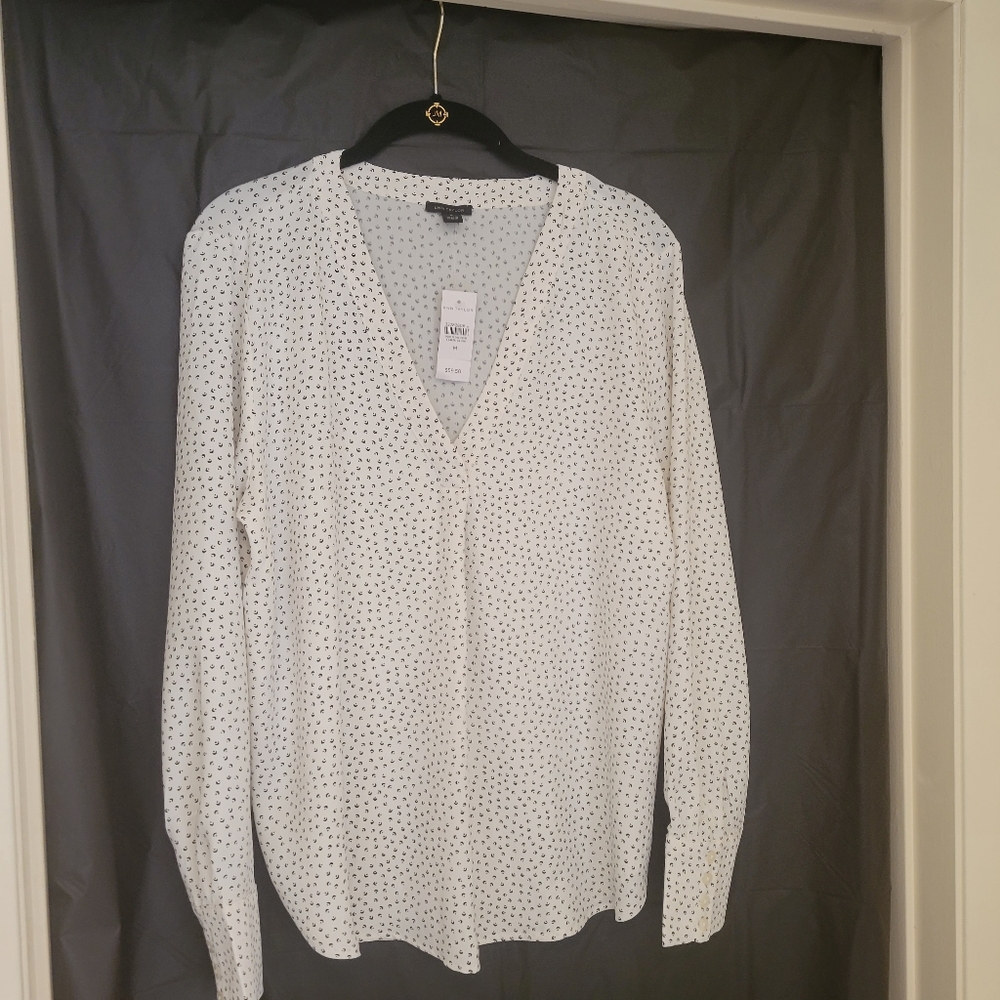 NWT - Ann Taylor Blouse